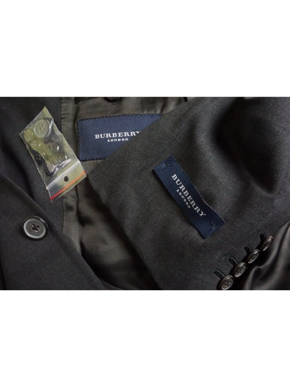 Burberry London Gray S140s Wool Blend 2 Pc Suit Jacket Pants Sz 38R BRAND NEW